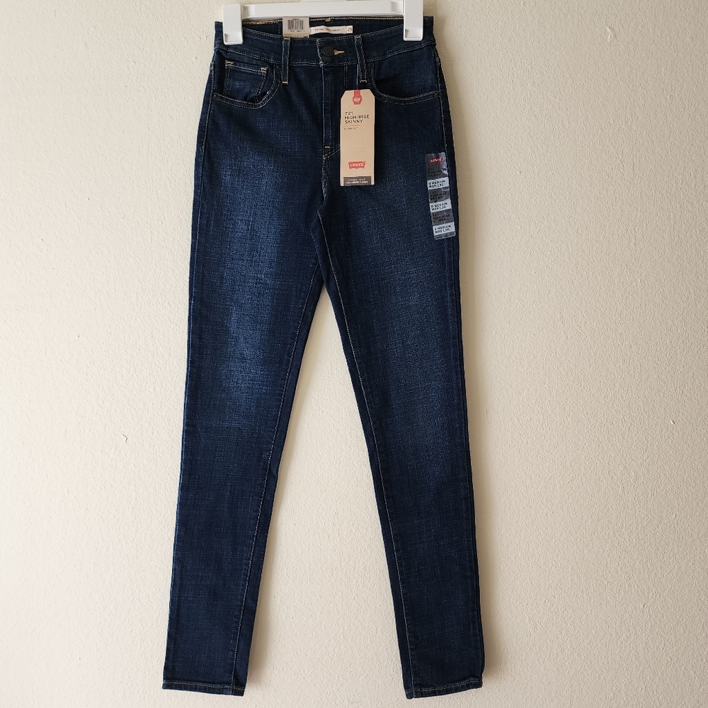 Levi's 721 High Rise Skinny Jeans